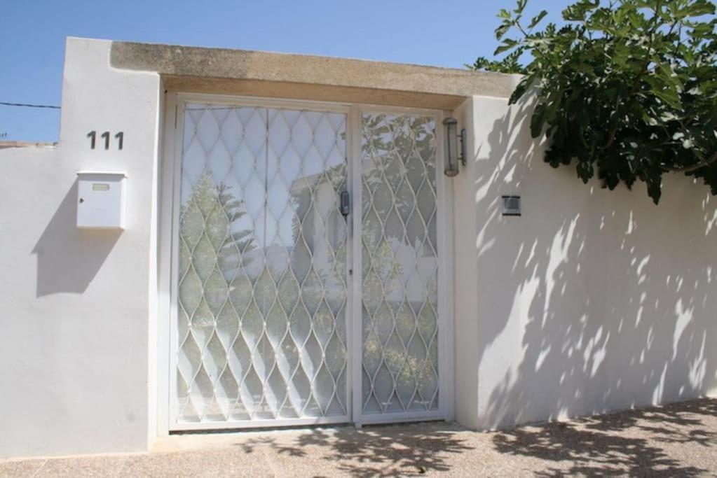 Villa In Albir 알파스델피 외부 사진