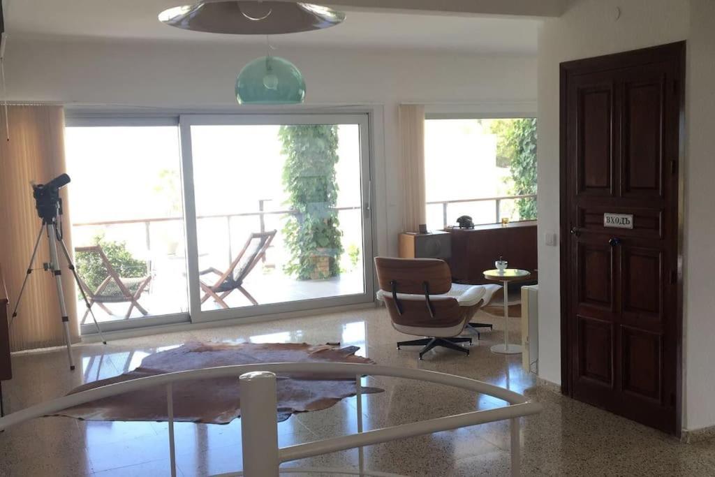 Villa In Albir 알파스델피 외부 사진