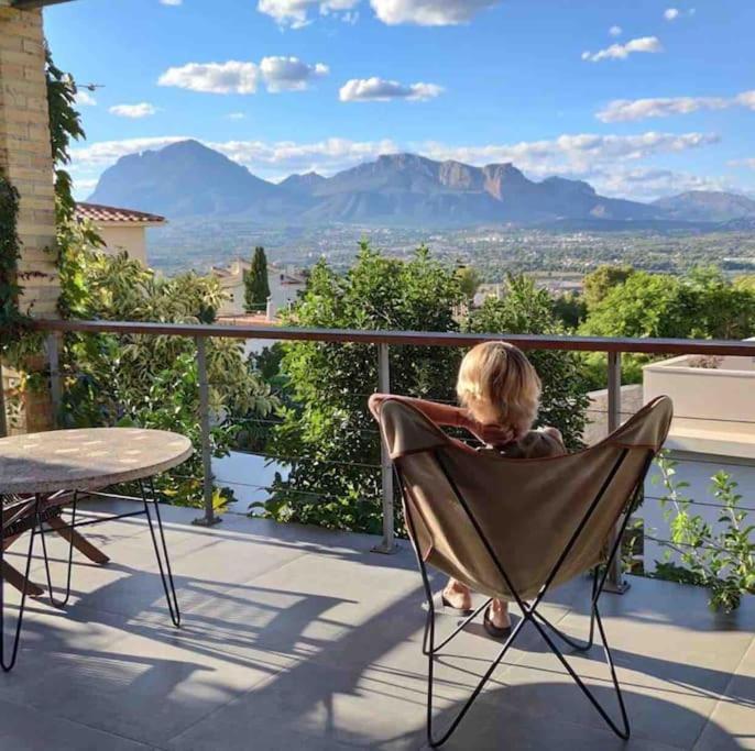 Villa In Albir 알파스델피 외부 사진